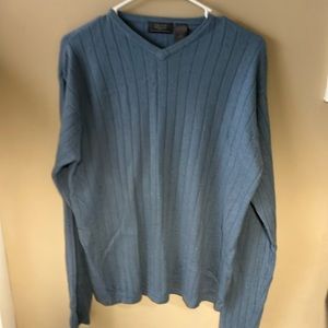 Crazy horse. long sleeve, V-neck, cashmere, wool, alpaca, silk blend. Large blue